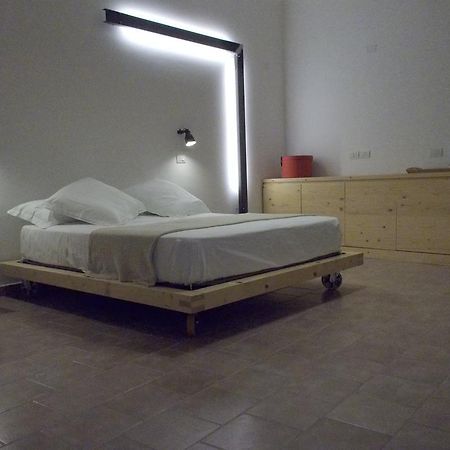 Le Stanze Del Poeta Hotel Salerno Buitenkant foto