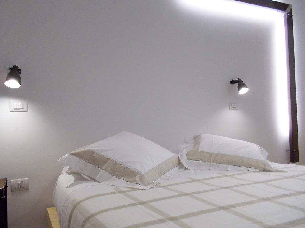 Le Stanze Del Poeta Hotel Salerno Kamer foto