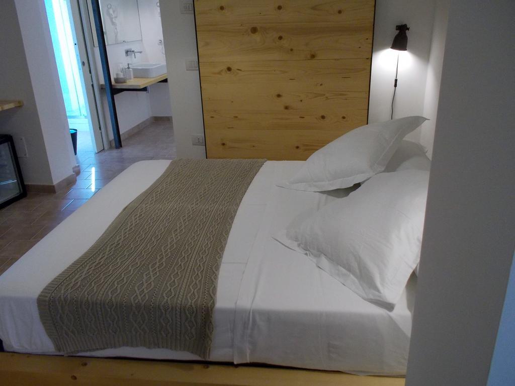 Le Stanze Del Poeta Hotel Salerno Kamer foto